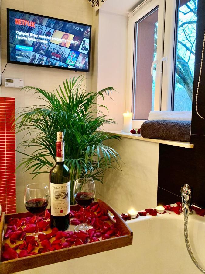 Slupski Premium Nr5 Wifi Netflix Smart Tv50 Full Kitchen Double Bathtub Up To 4 People Full Pleasure Quality (adults Only) Słupsk